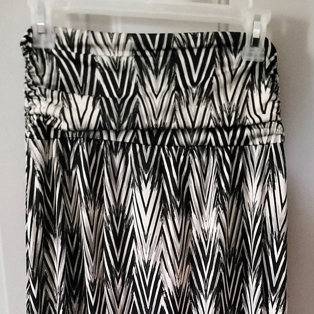 Apt. 9 Black and White Chevron Print Strapless Dress Misses Size Small